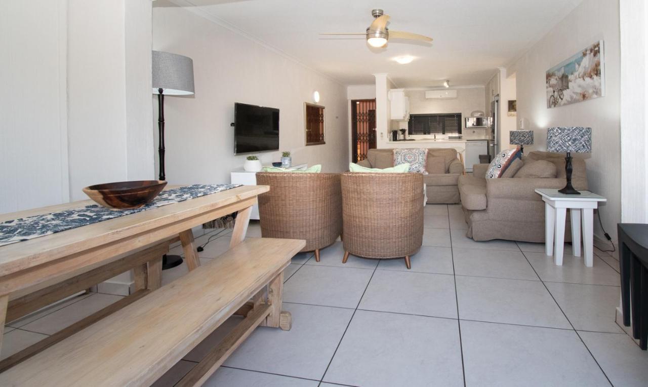 7 The Shades Umhlanga Rocks Apartment Durban Ngoại thất bức ảnh